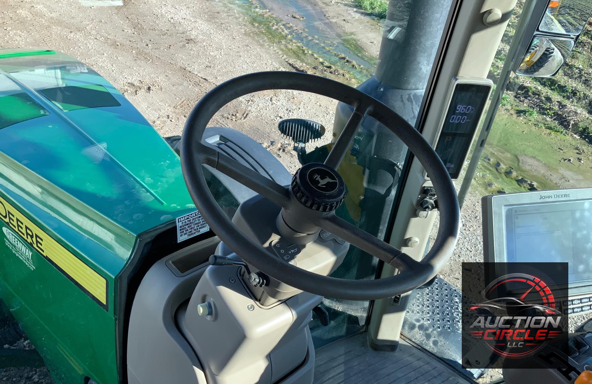 2019 John Deere 8320R