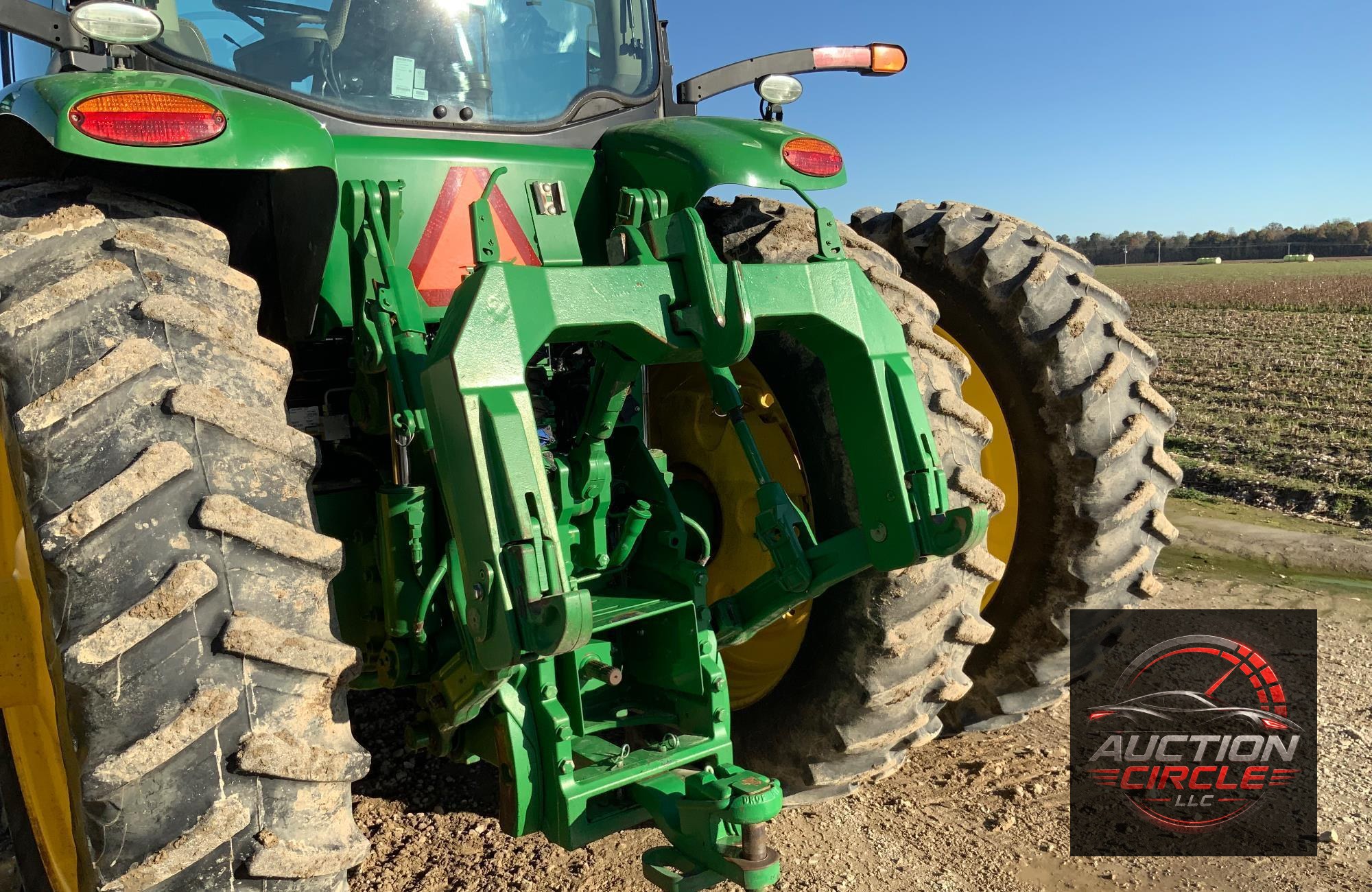 2019 John Deere 8320R