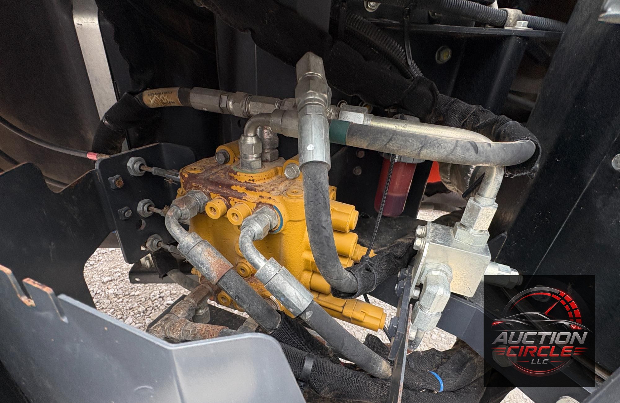 2019 Kubota M6-141
