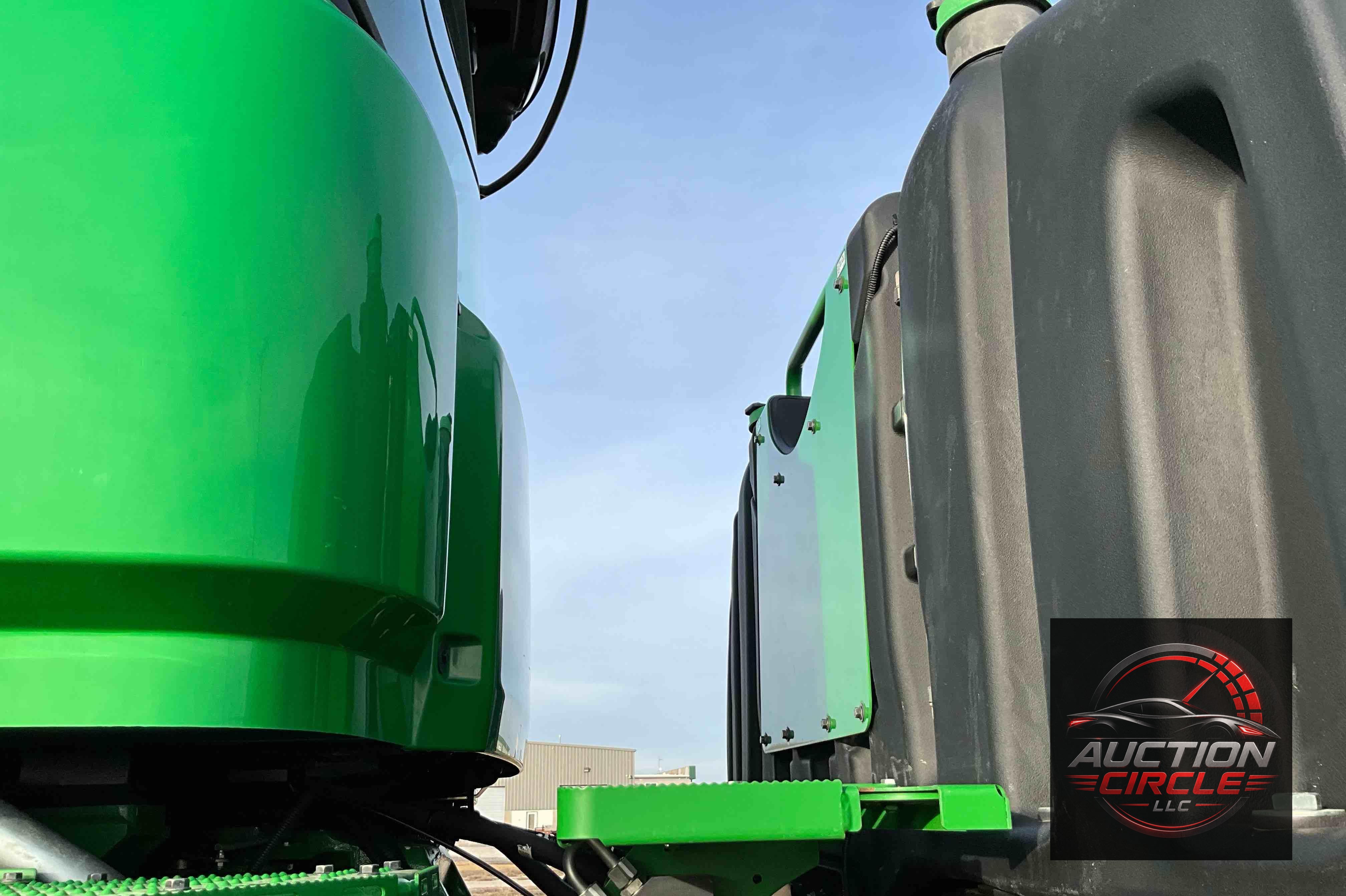 2017 John Deere 9520R