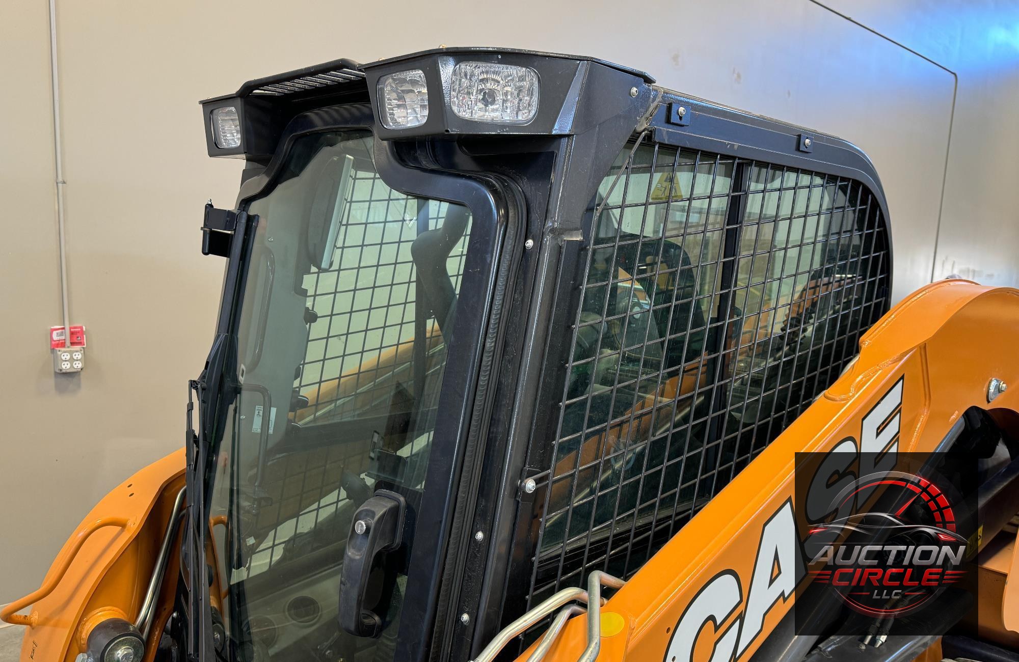 2023 Case SV280B