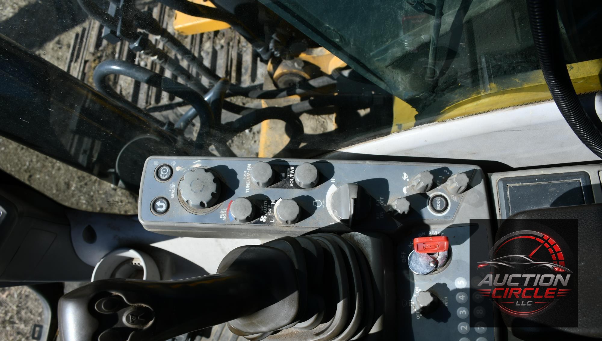2015 John Deere 160G