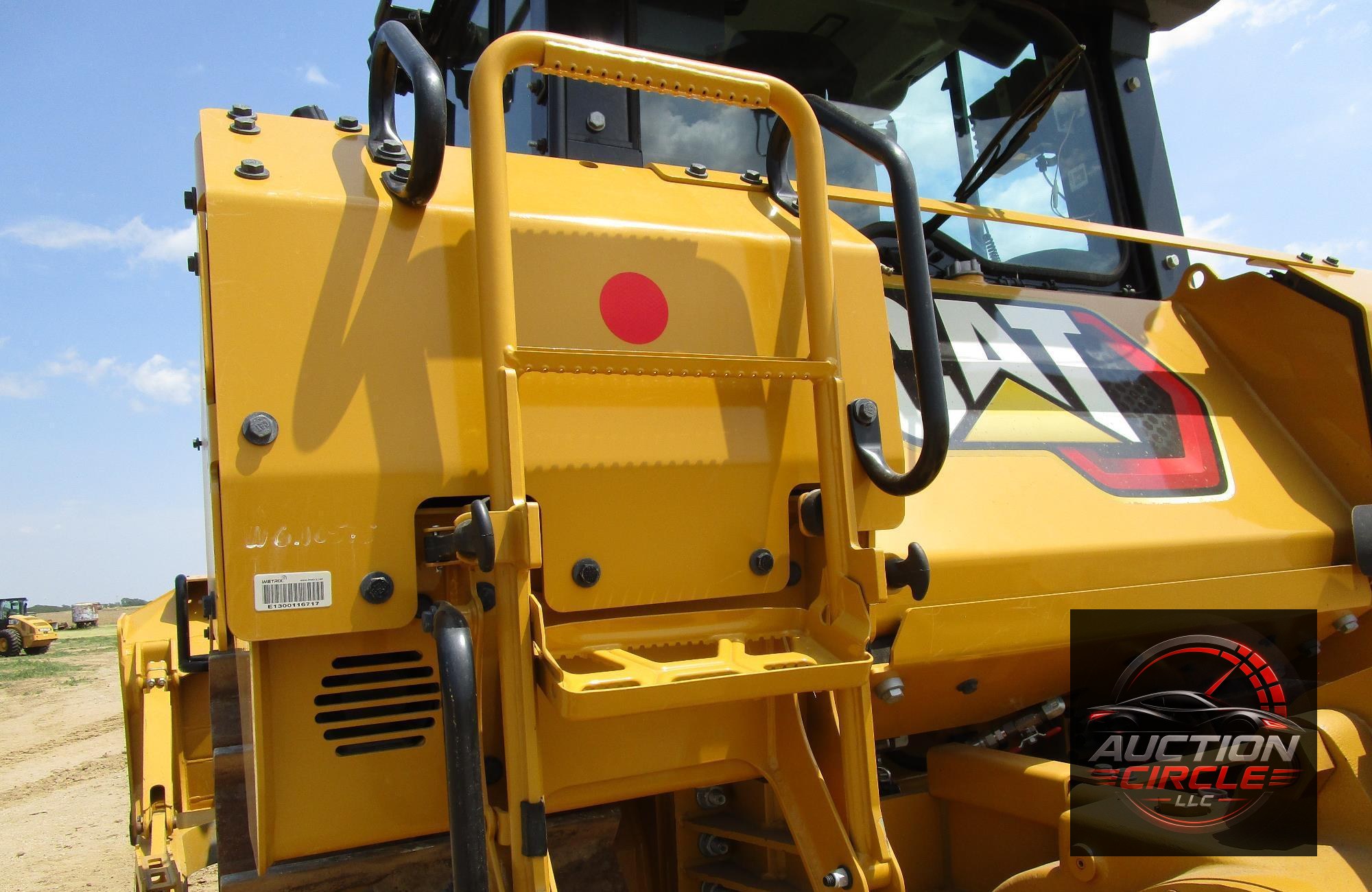 2023 Caterpillar D6