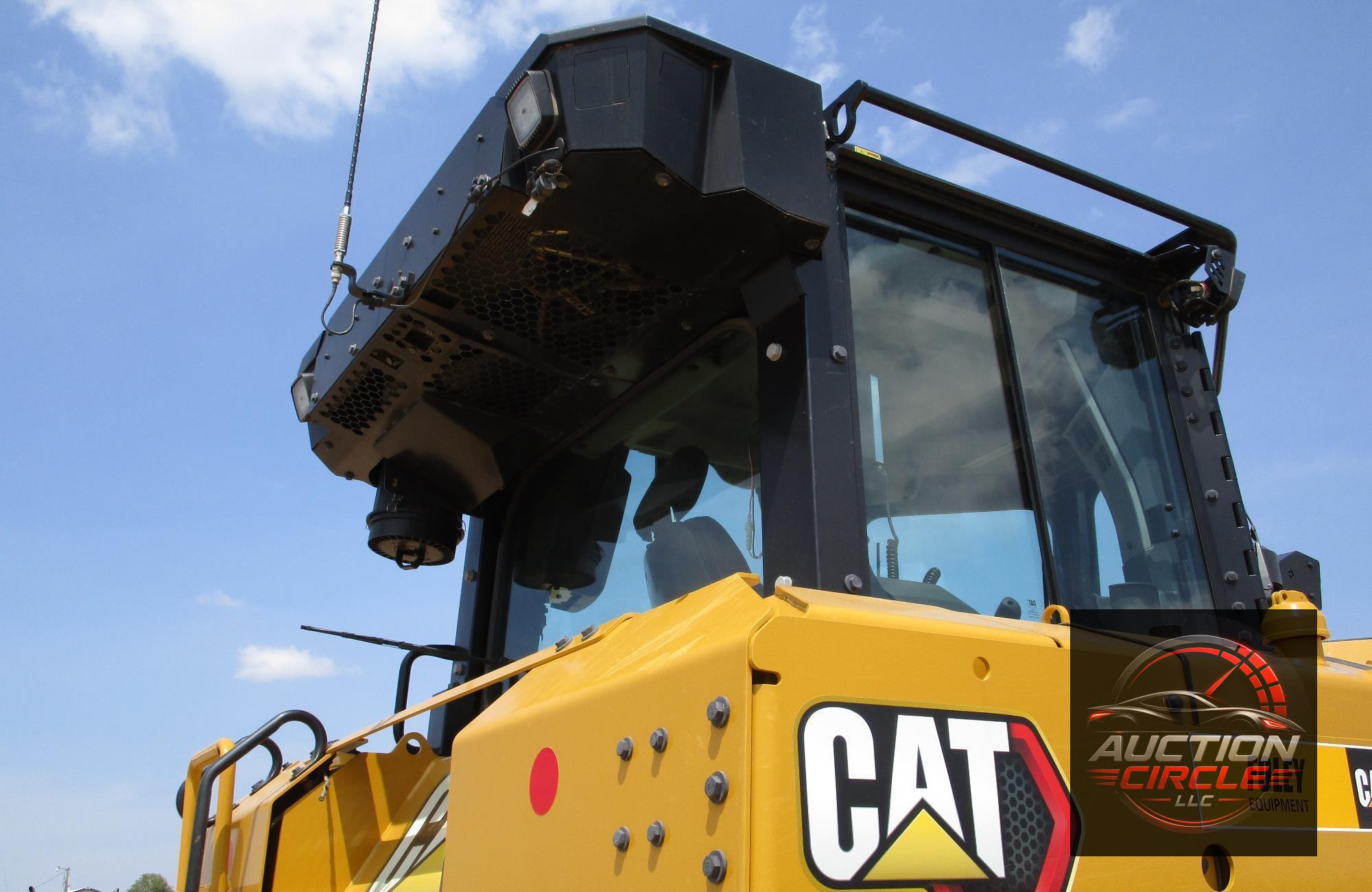 2023 Caterpillar D6