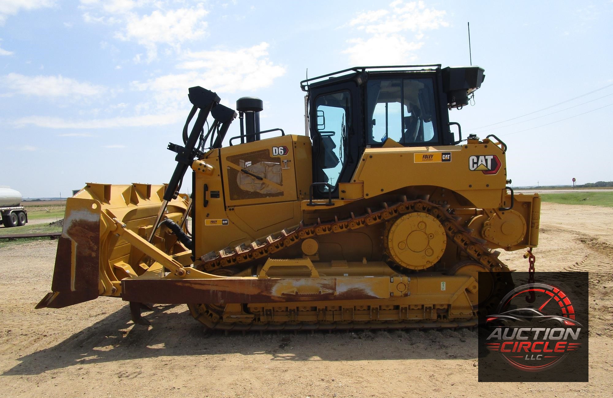 2023 Caterpillar D6