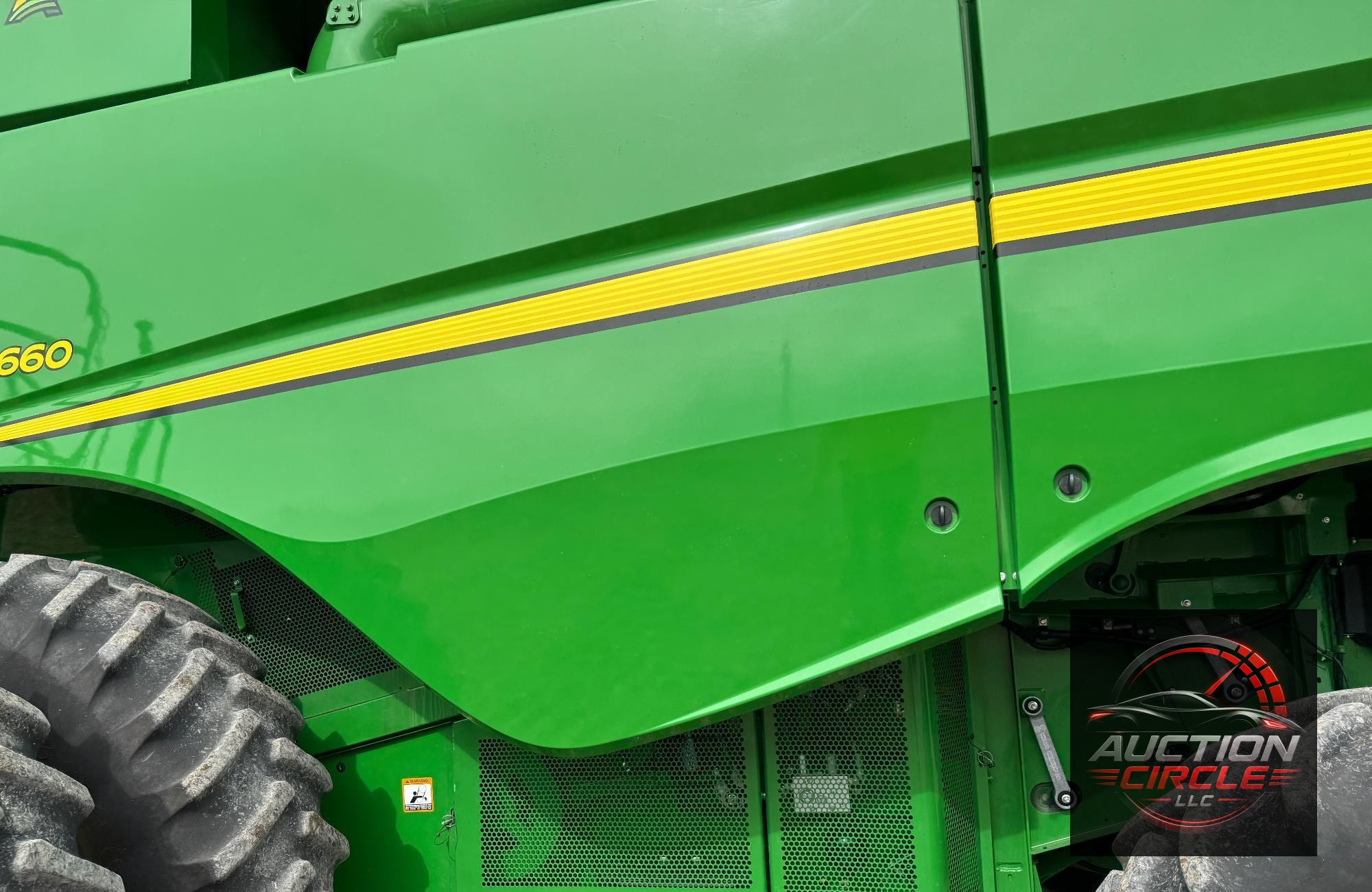 2015 John Deere S660