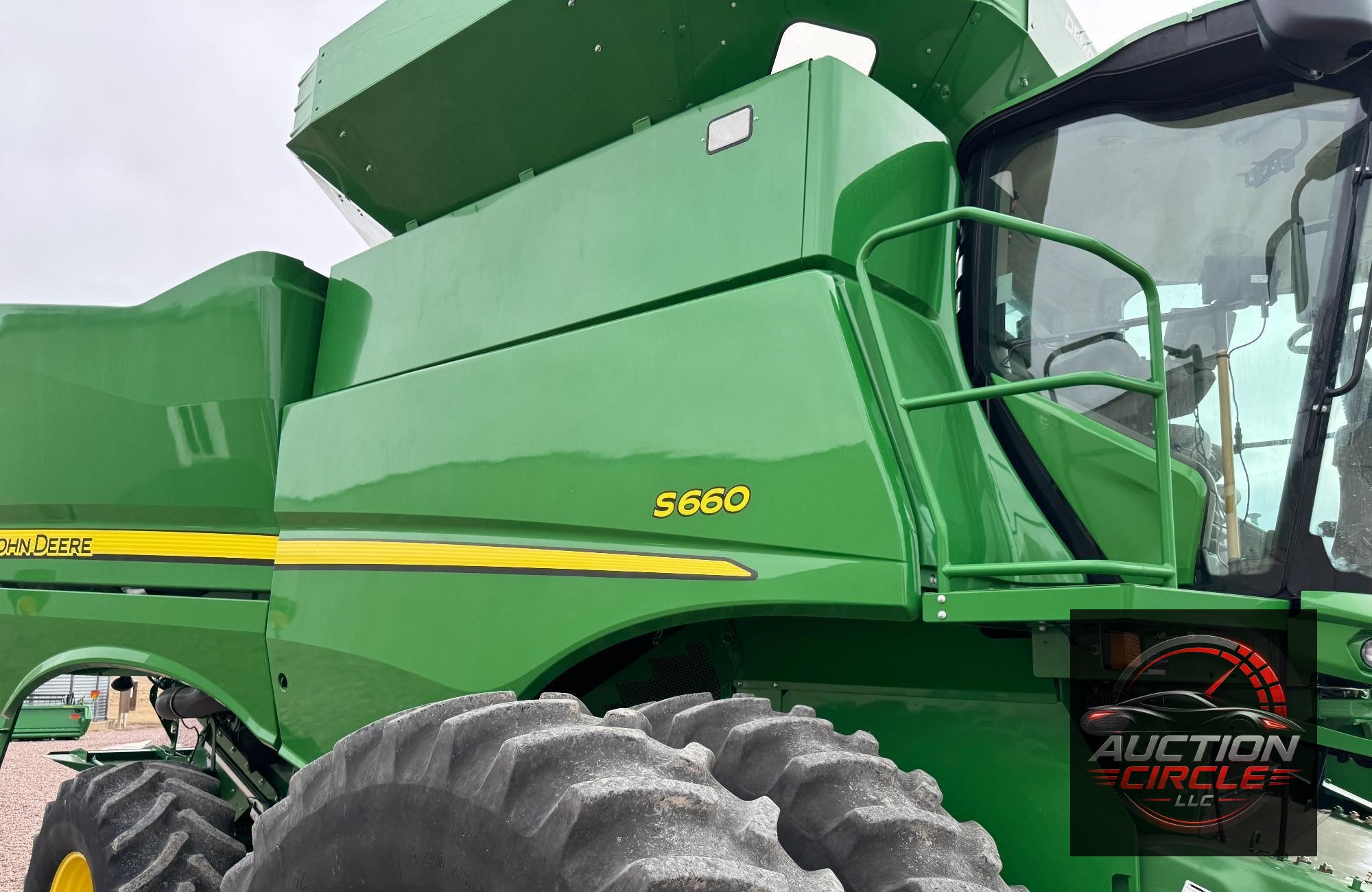 2015 John Deere S660