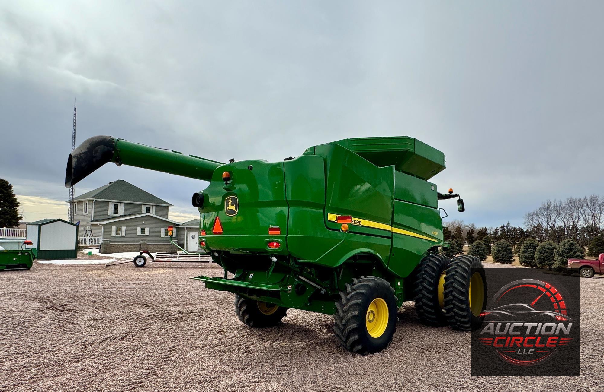 2015 John Deere S660