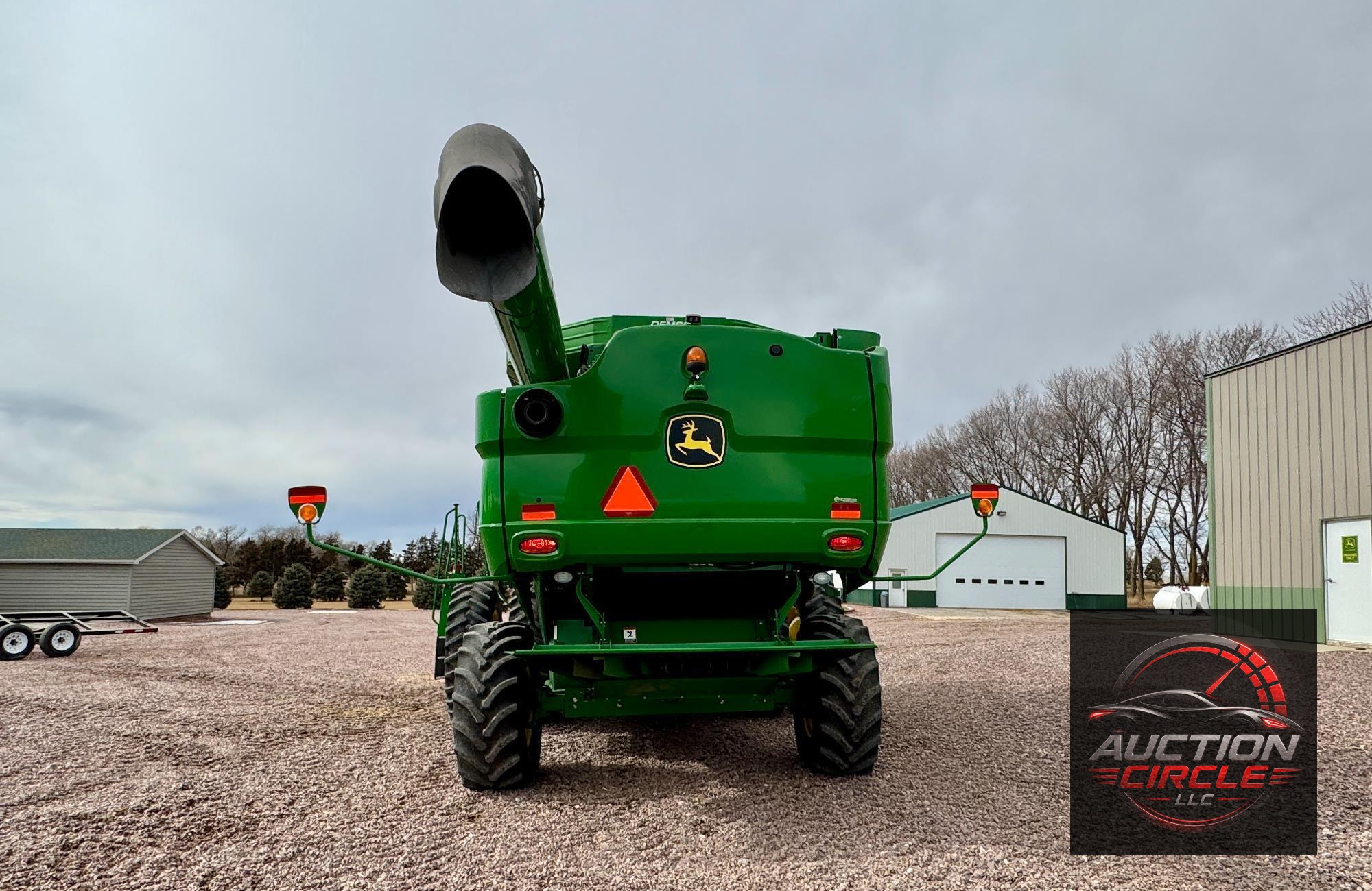 2015 John Deere S660
