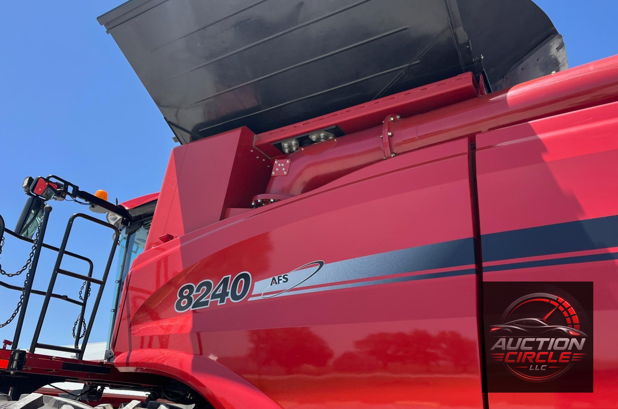 2016 Case IH 8240