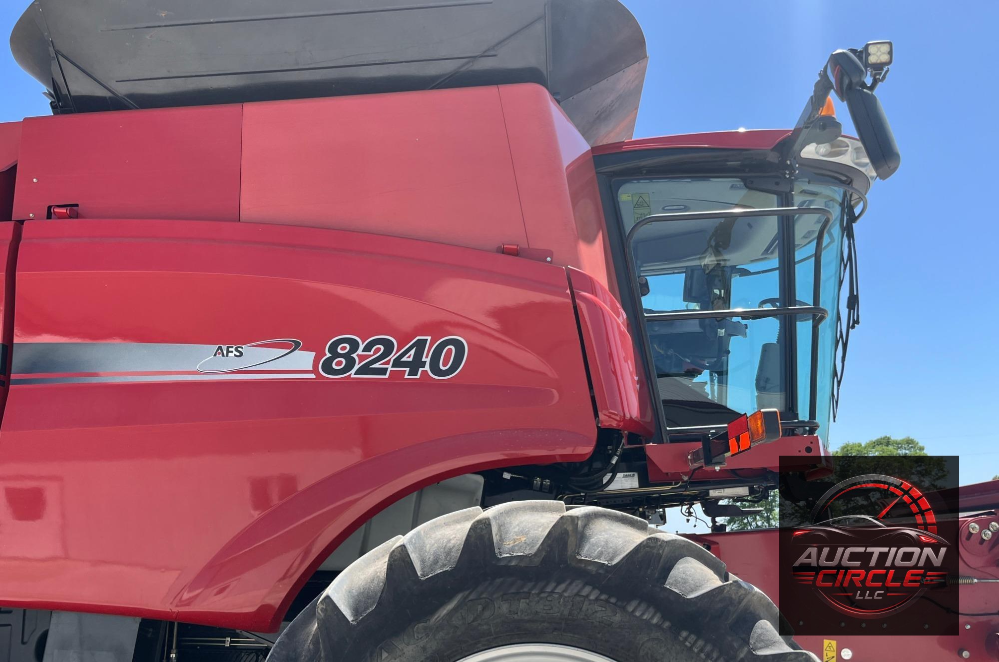 2016 Case IH 8240