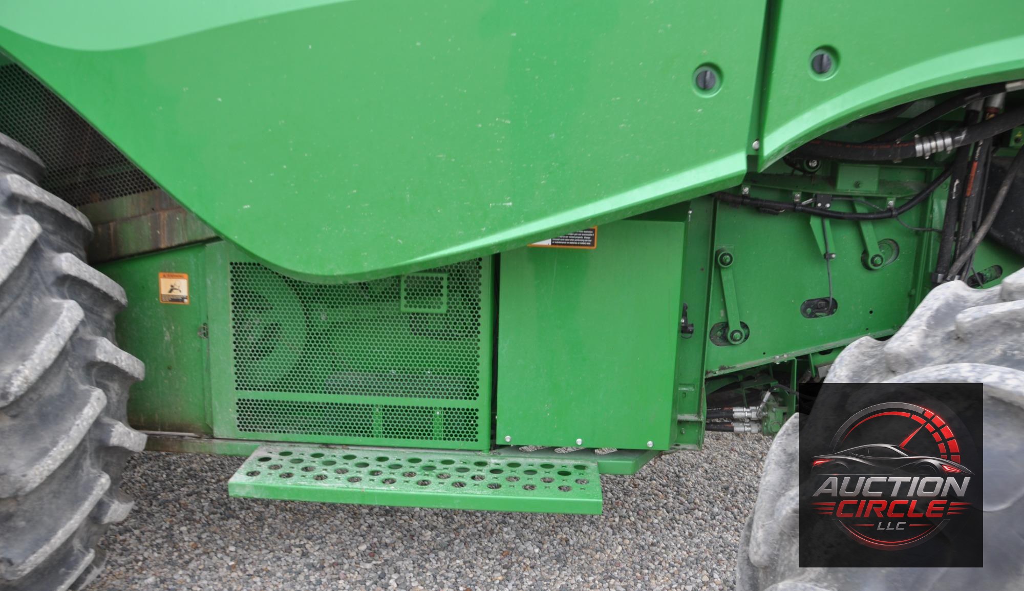 2014 John Deere S690