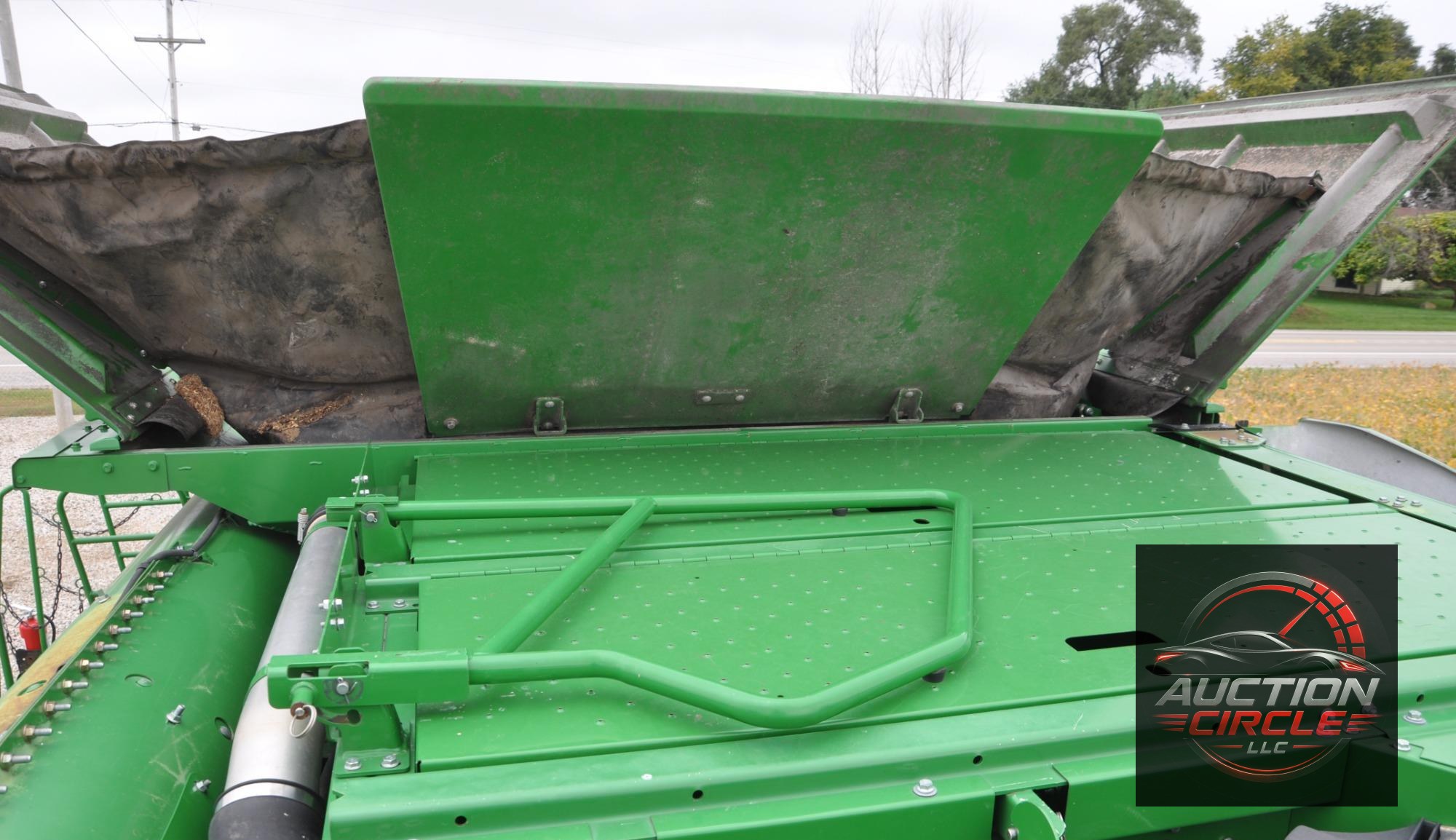 2014 John Deere S690