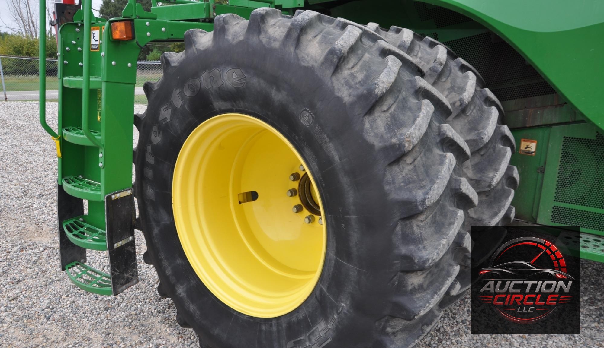 2014 John Deere S690