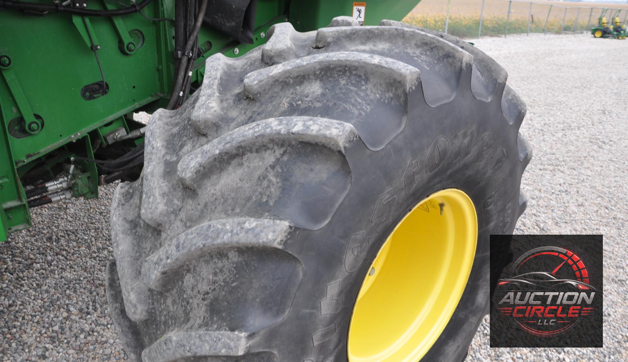 2014 John Deere S690