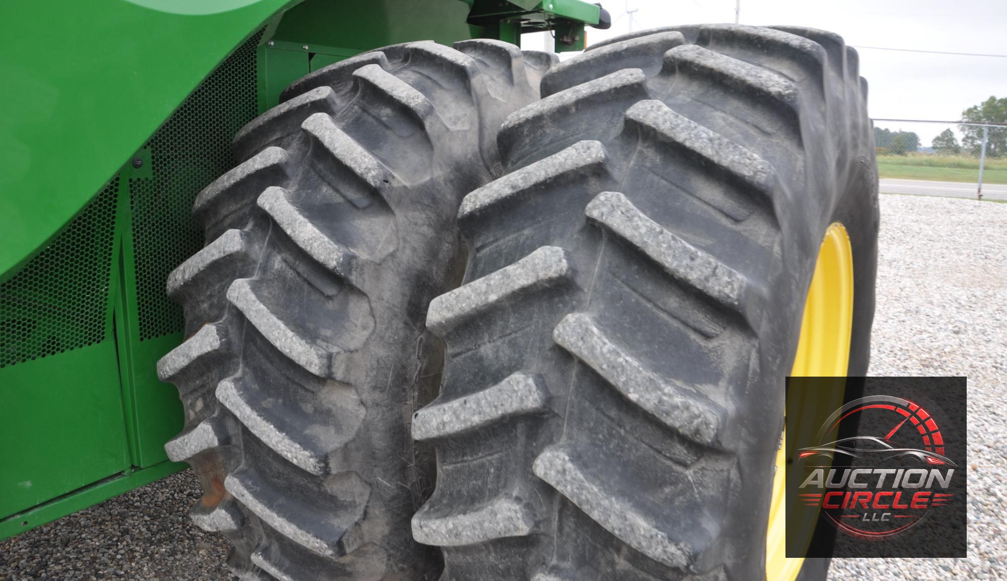 2014 John Deere S690