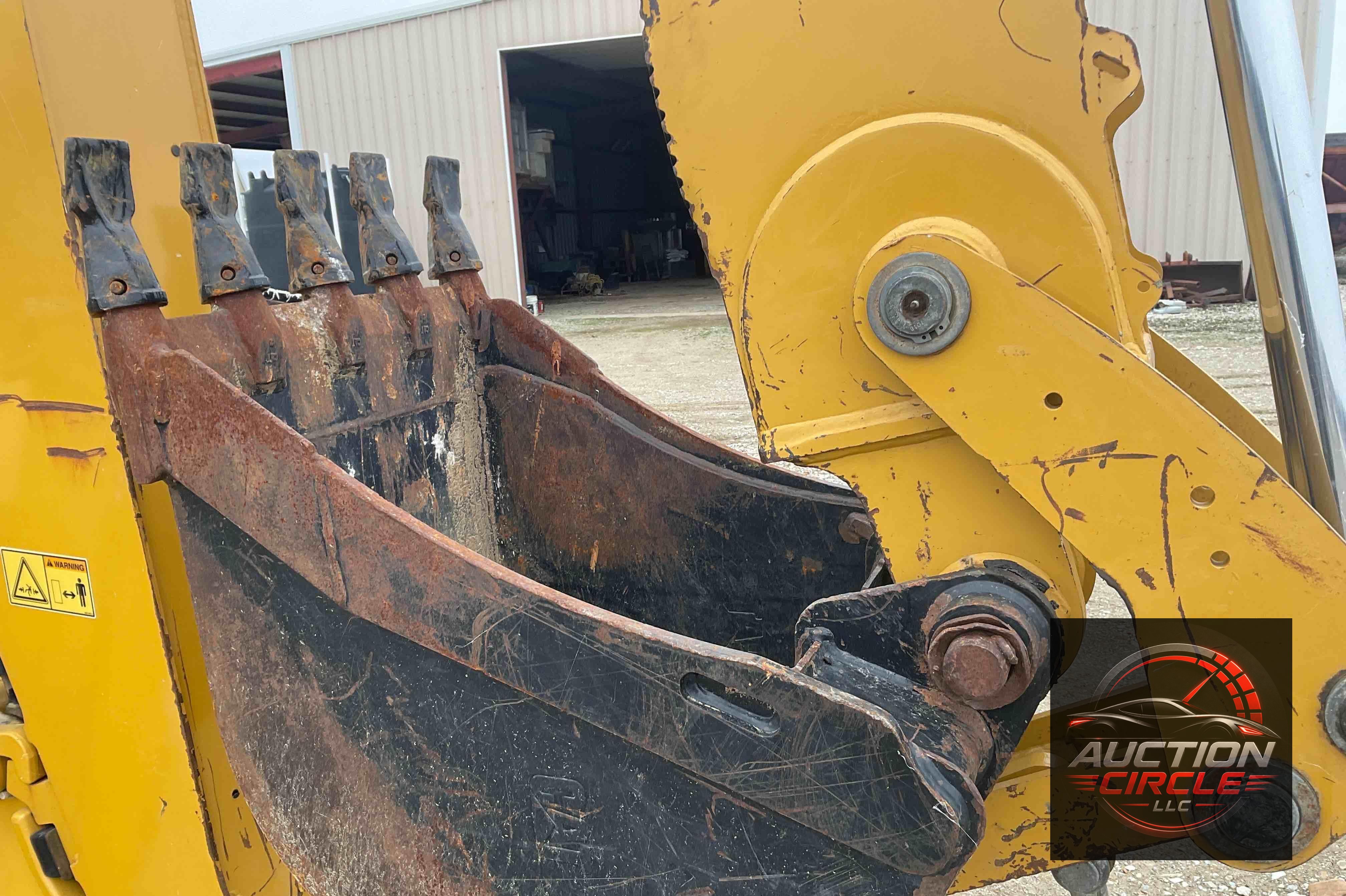 2018 Caterpillar 420F2