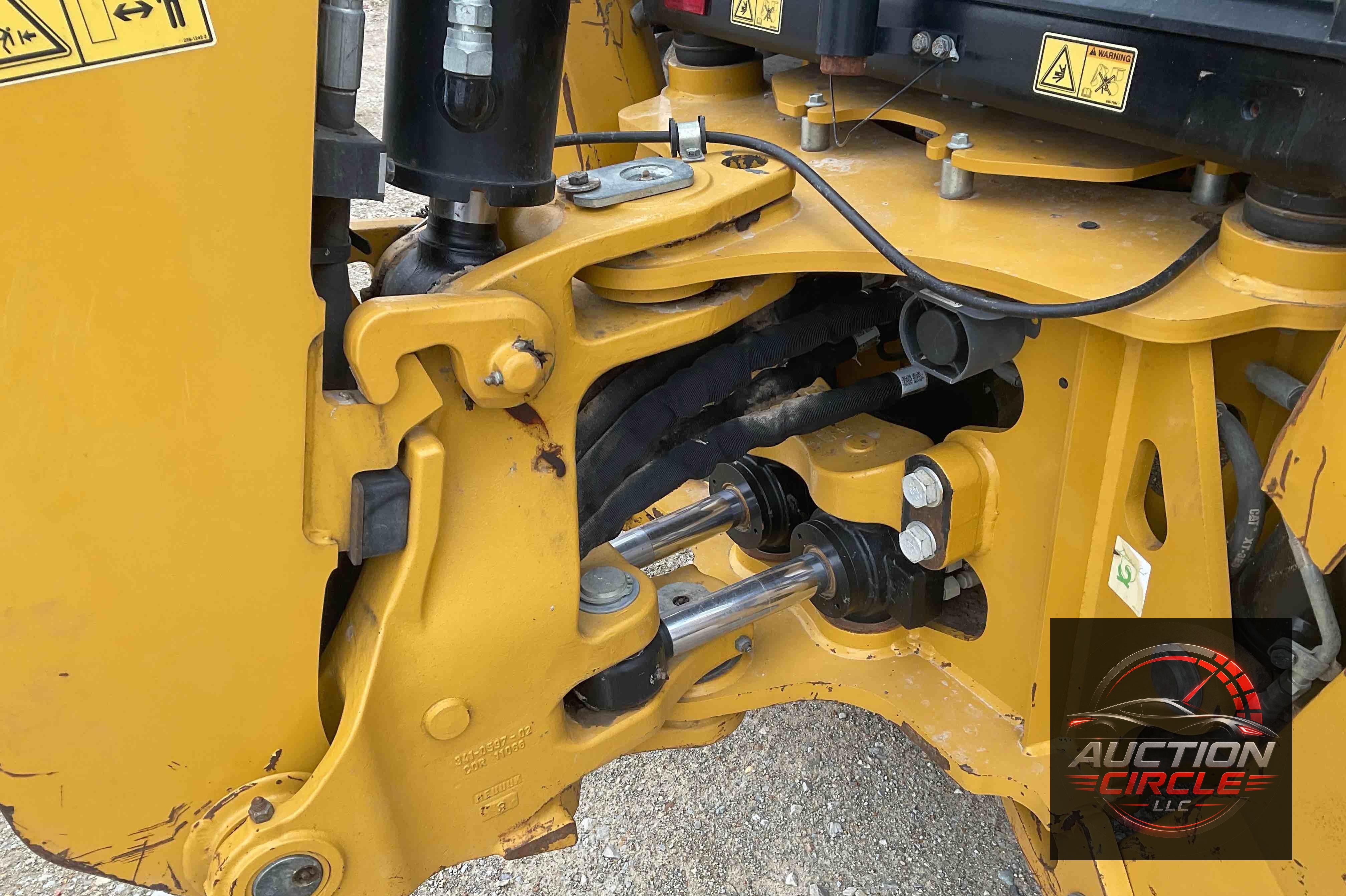 2018 Caterpillar 420F2