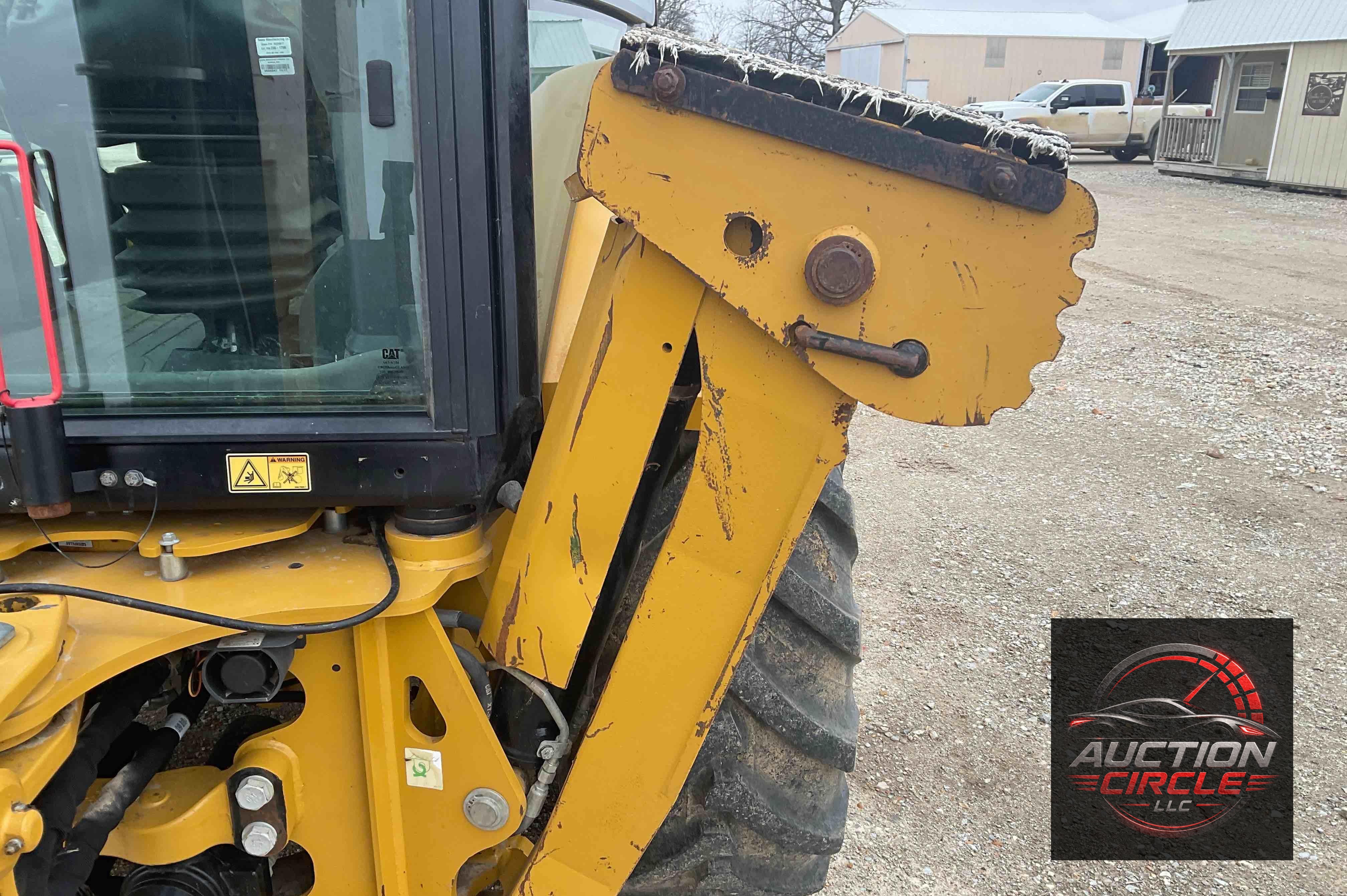 2018 Caterpillar 420F2