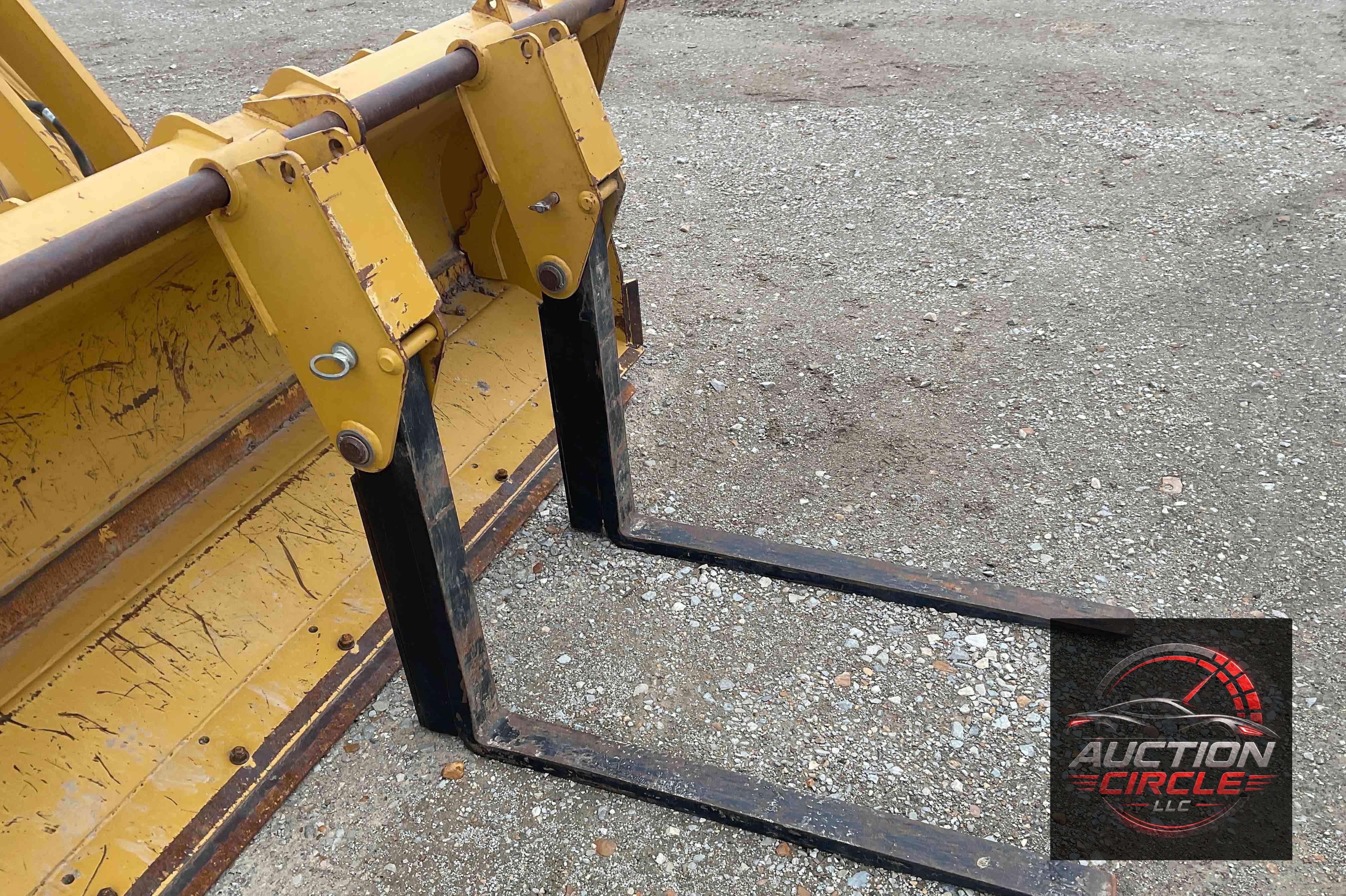 2018 Caterpillar 420F2