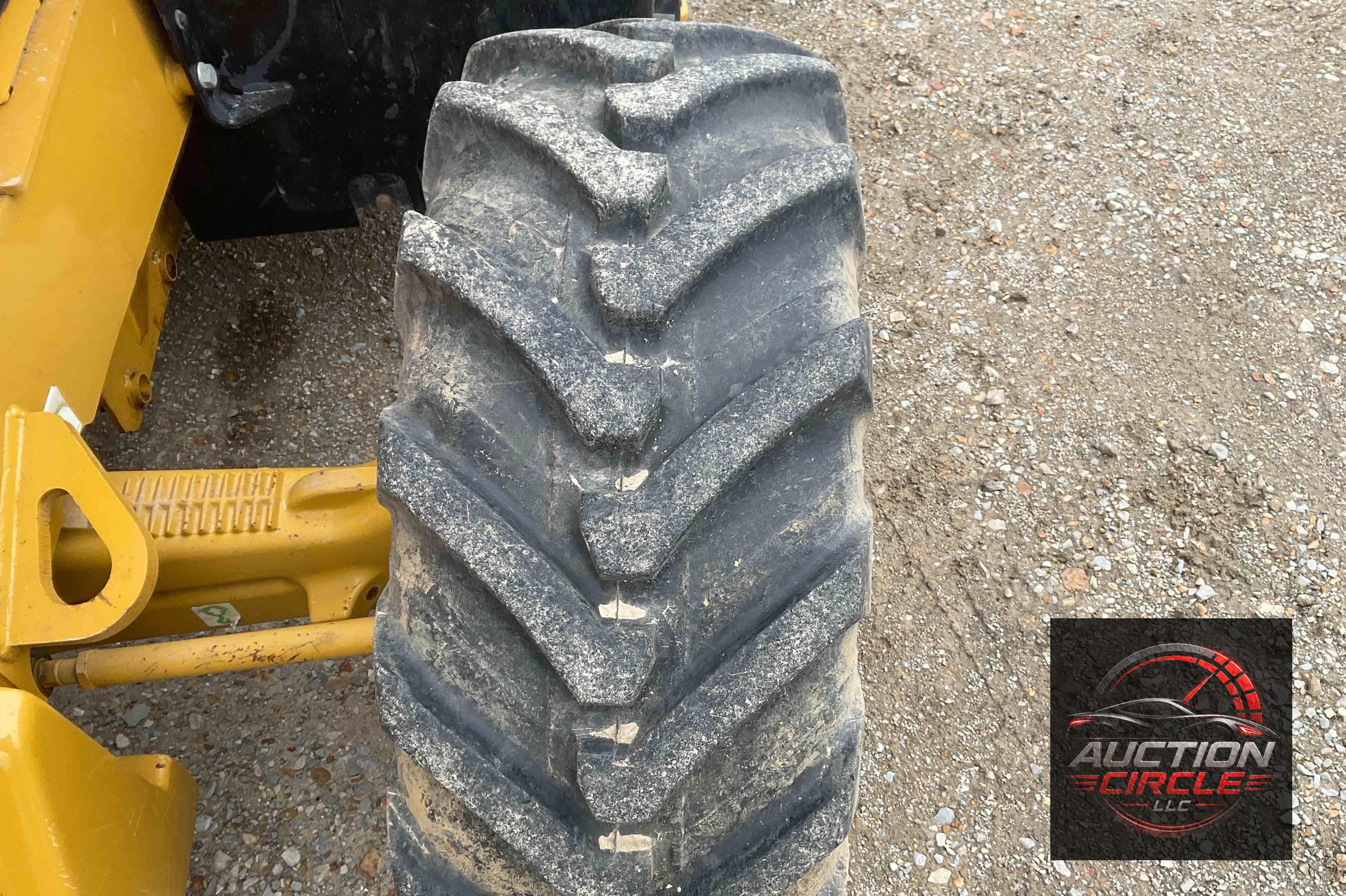 2018 Caterpillar 420F2
