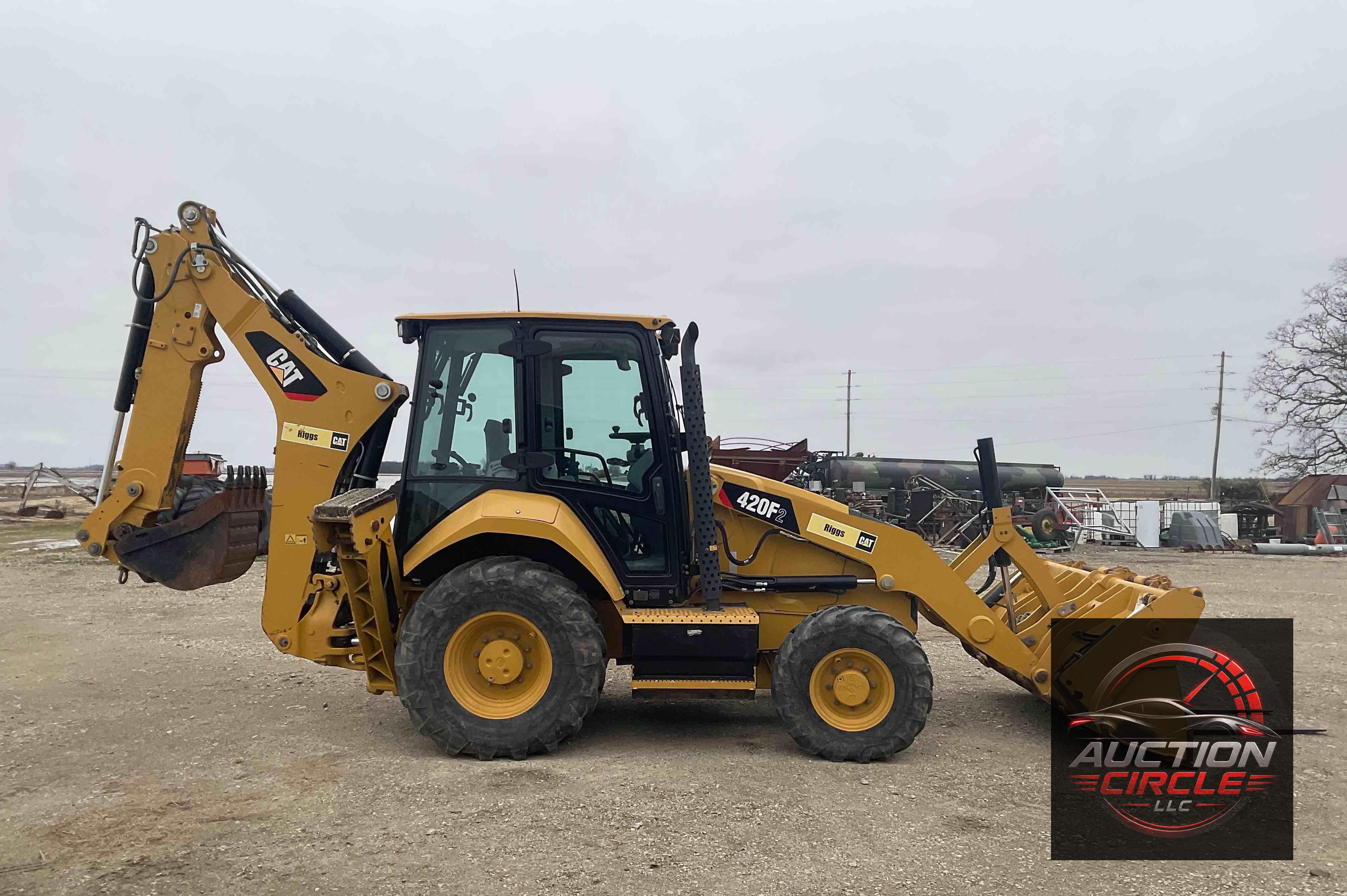 2018 Caterpillar 420F2