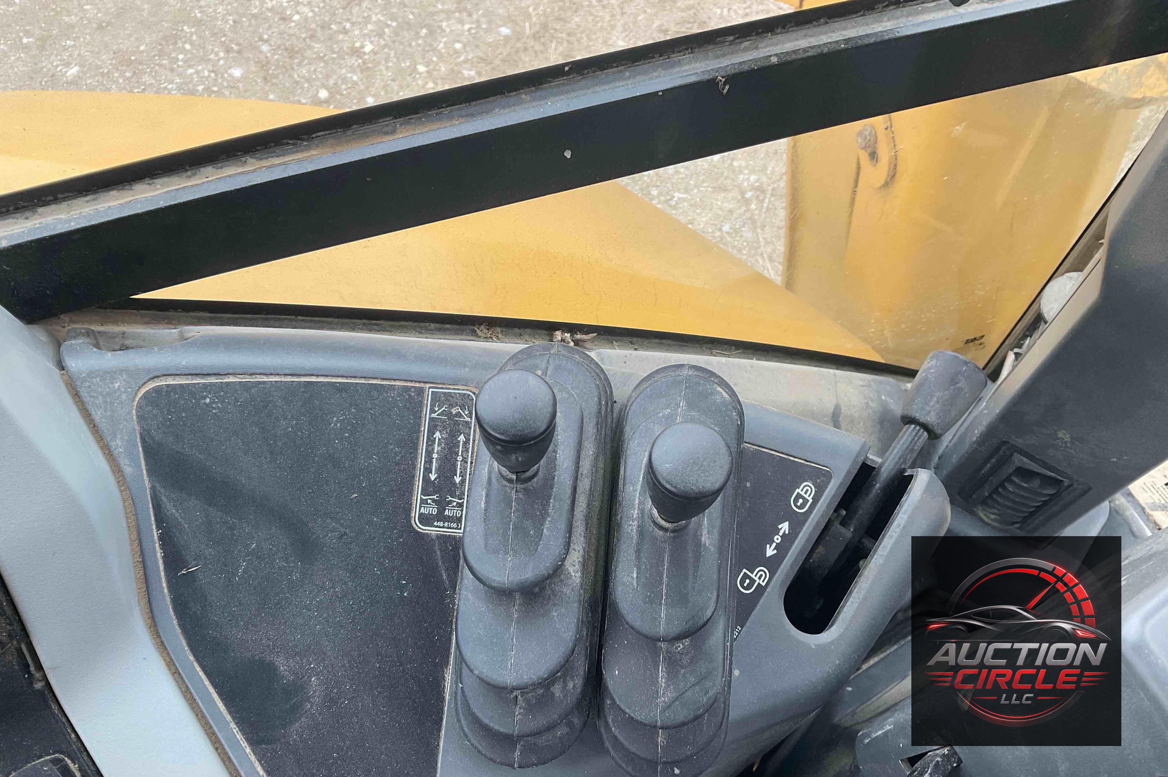 2018 Caterpillar 420F2