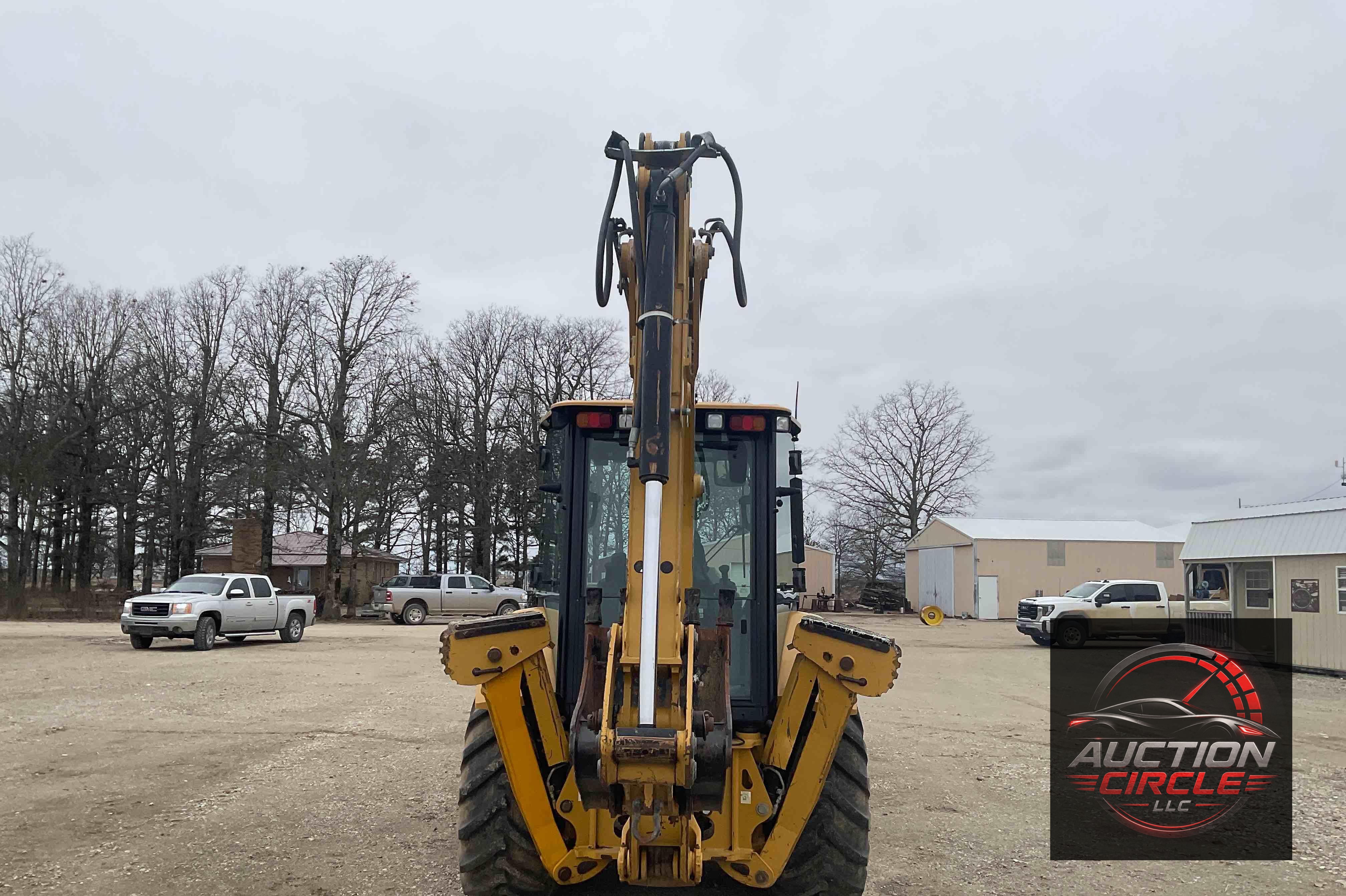 2018 Caterpillar 420F2
