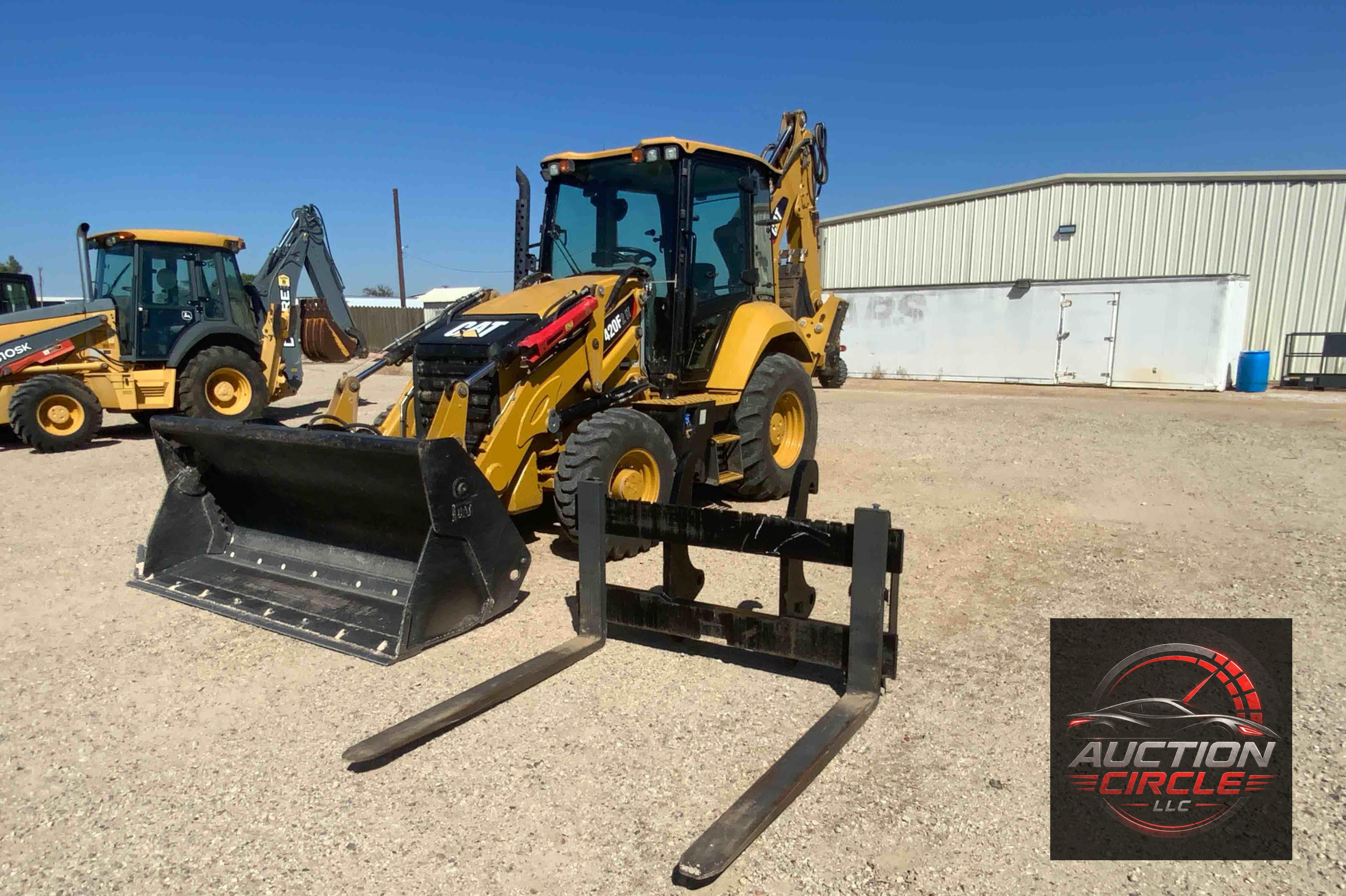 2016 Caterpillar 420F2 IT