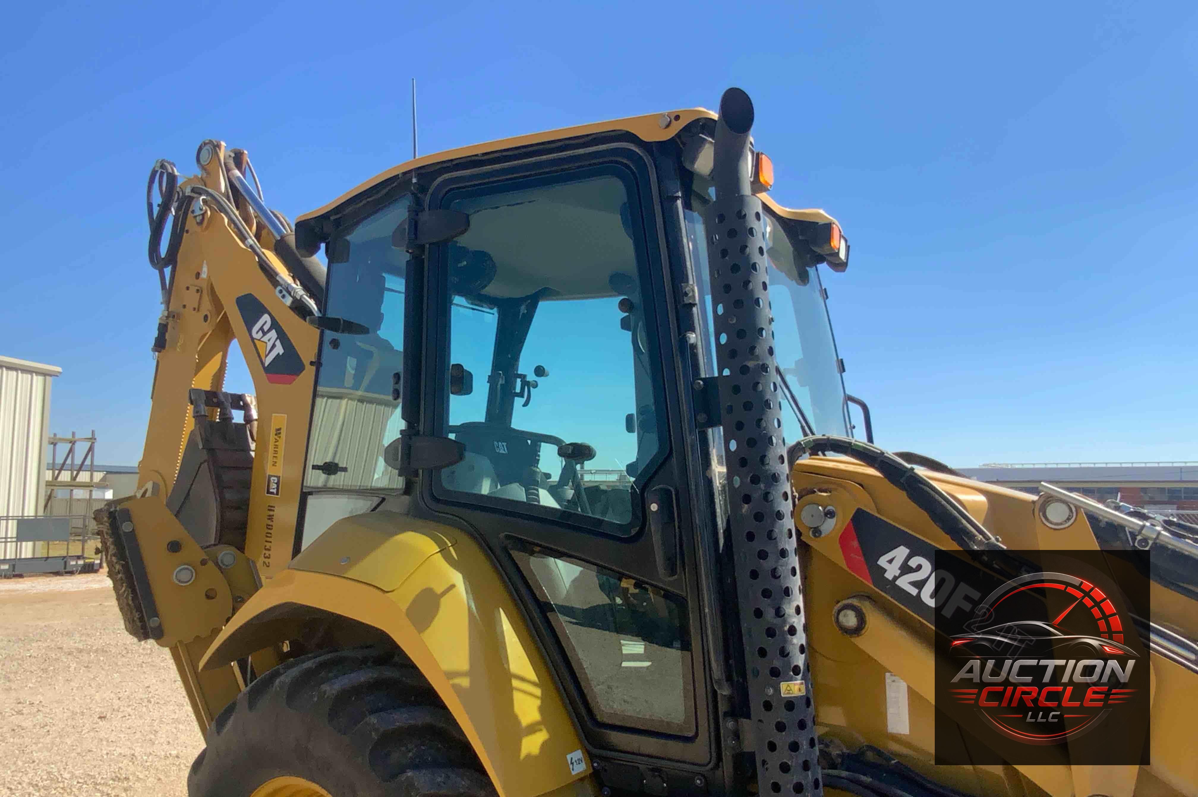 2016 Caterpillar 420F2 IT
