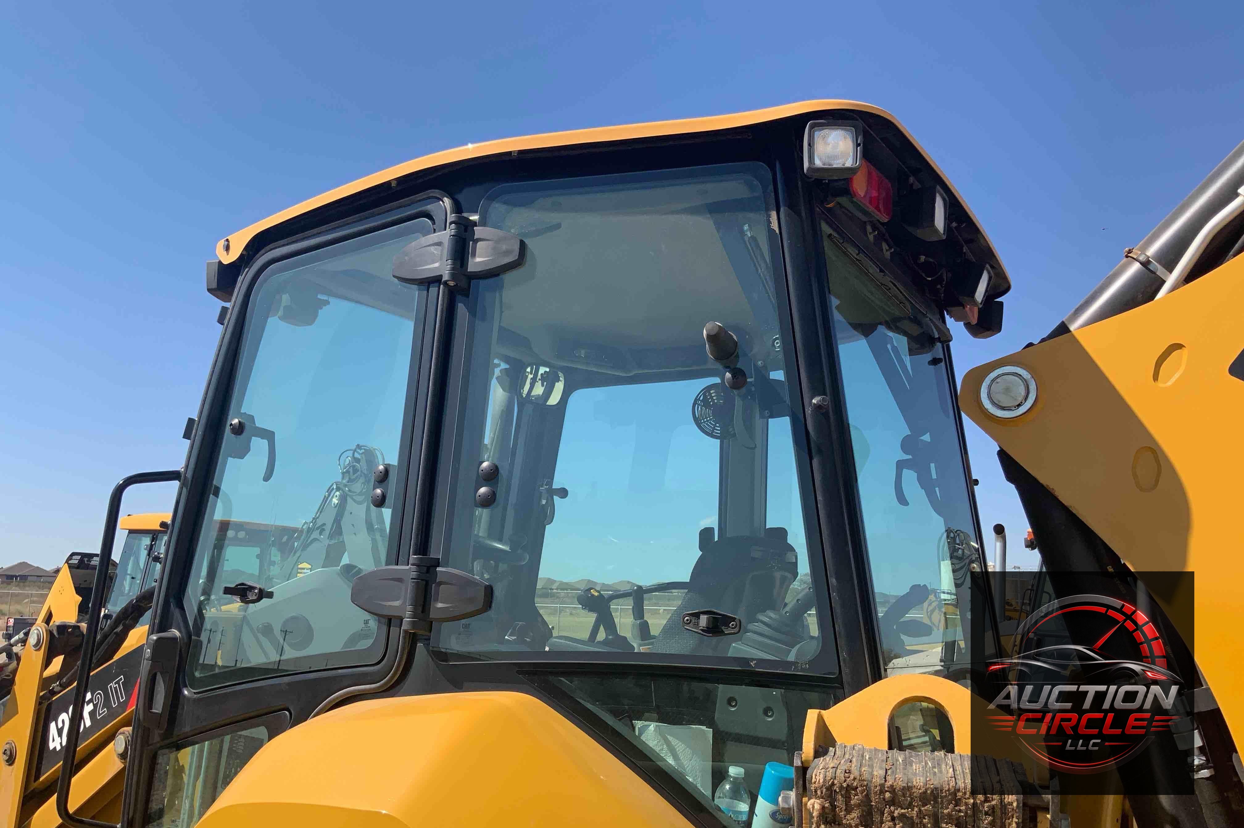 2016 Caterpillar 420F2 IT