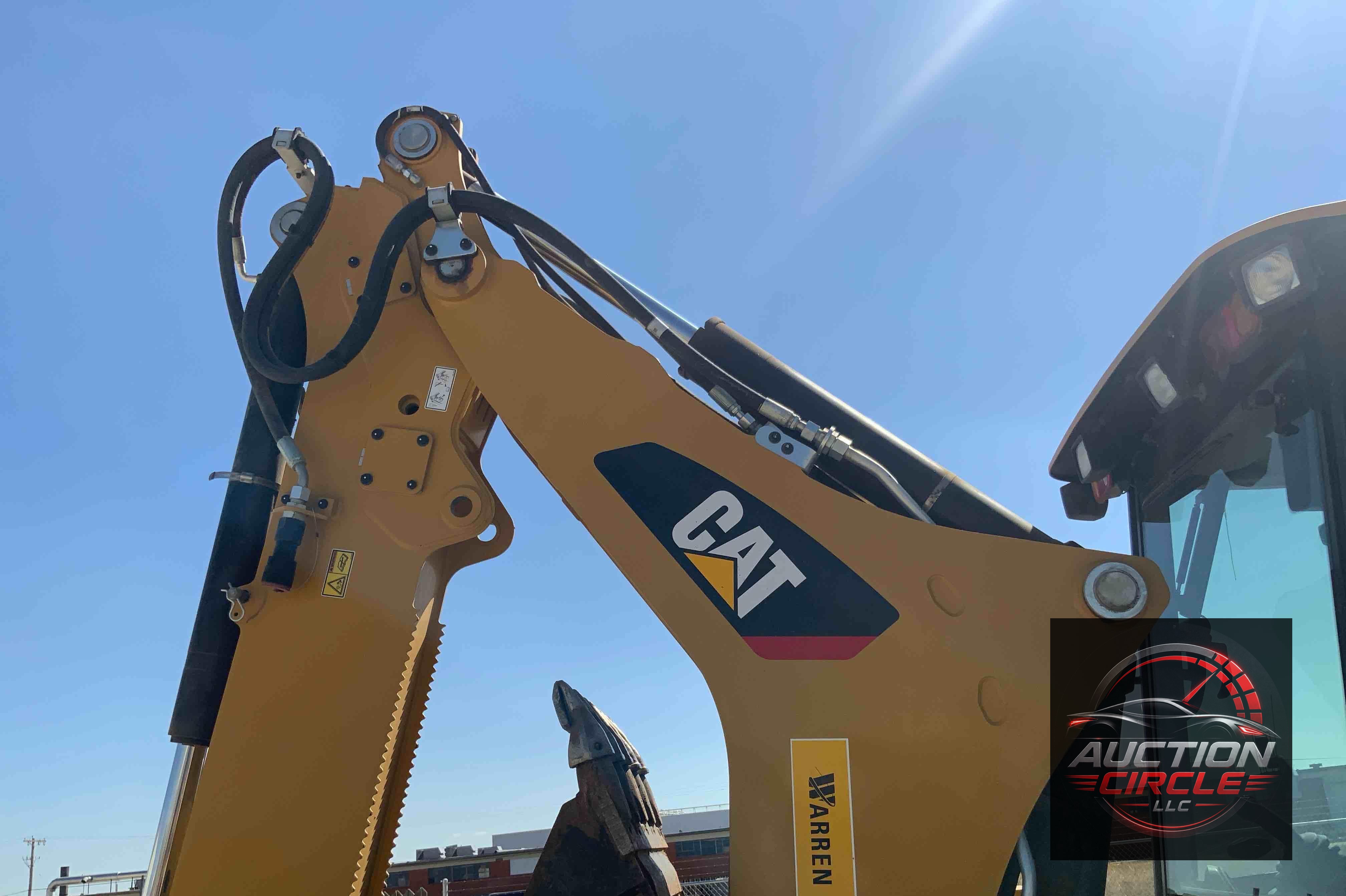 2016 Caterpillar 420F2 IT