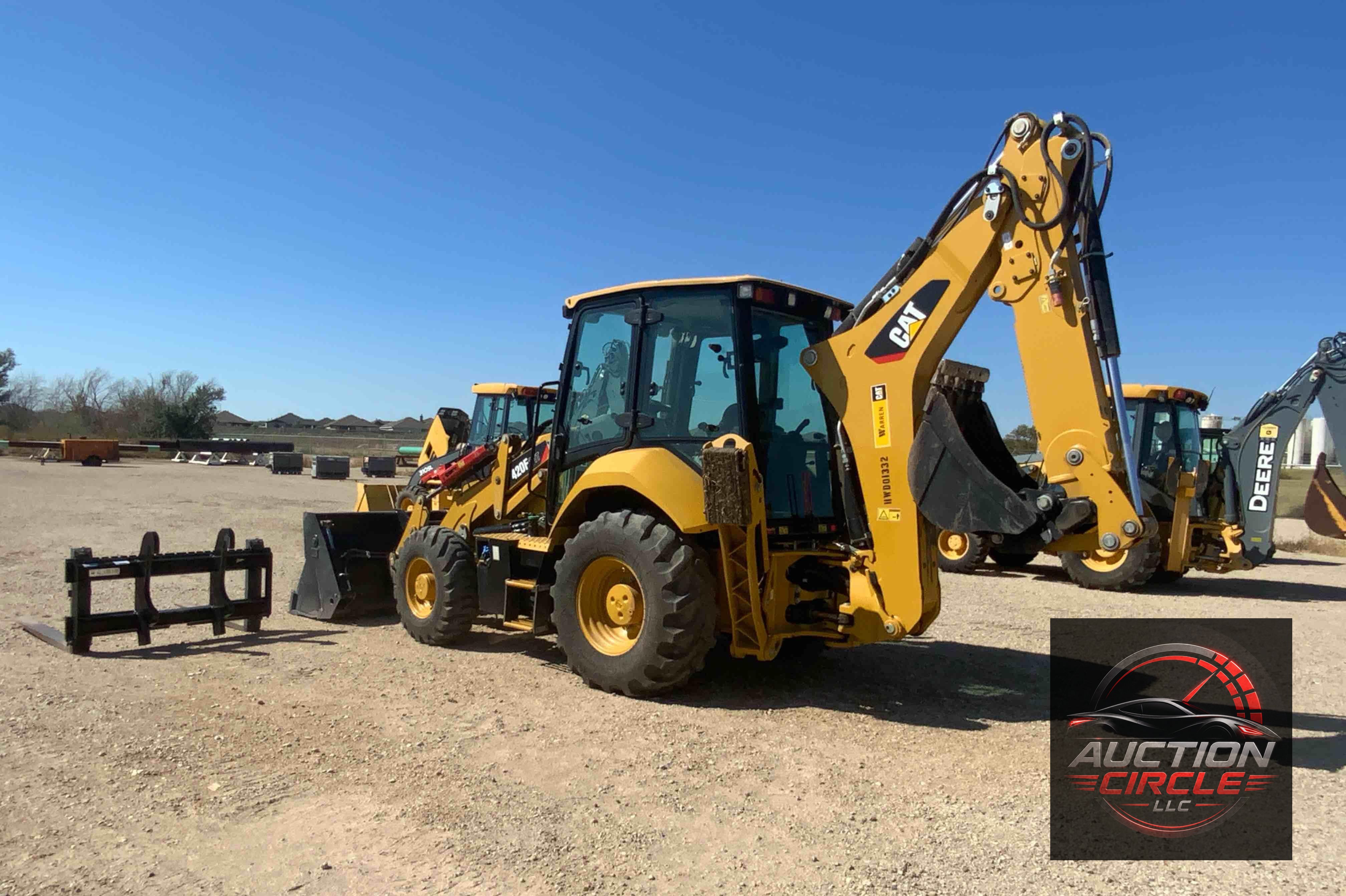 2016 Caterpillar 420F2 IT