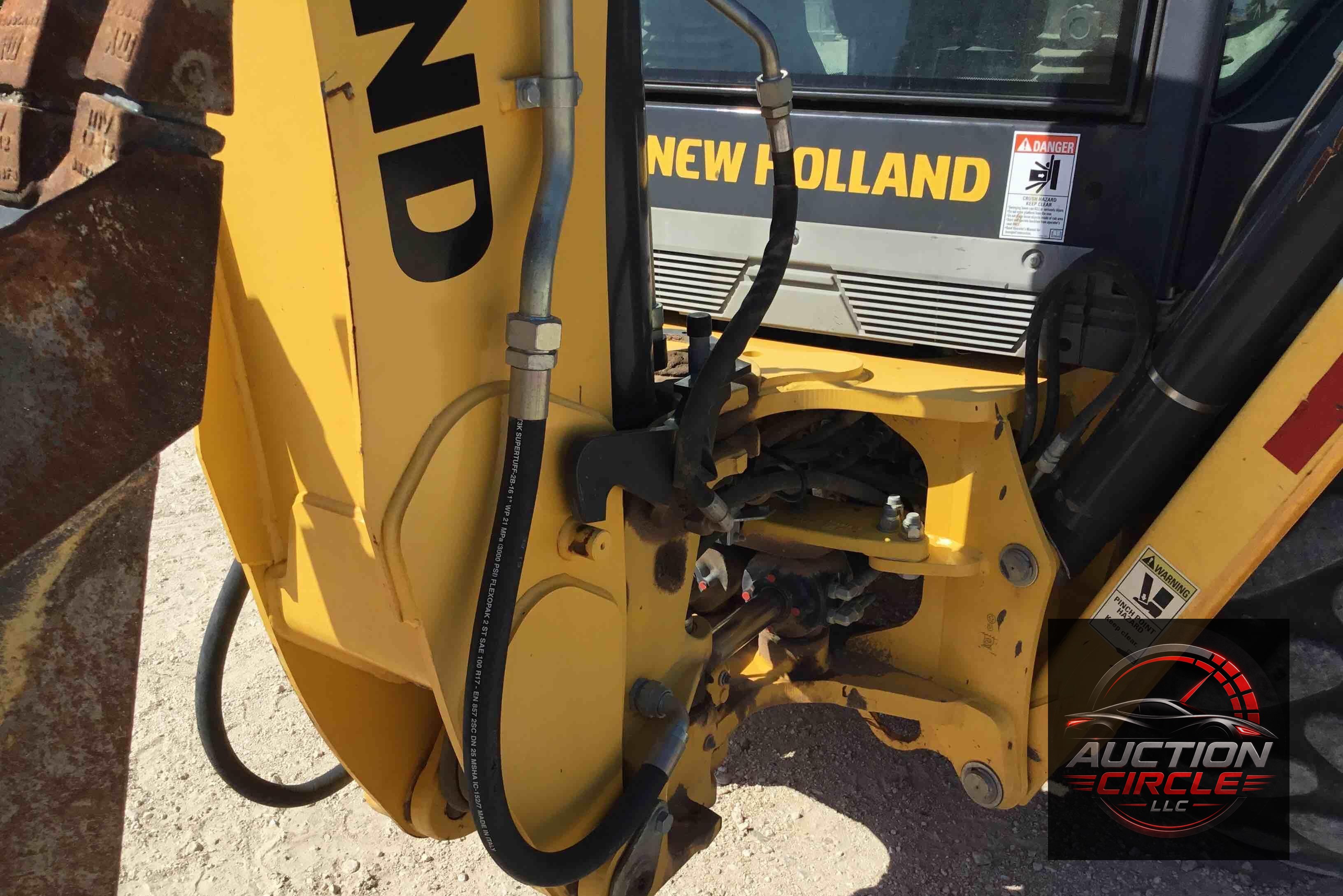 2020 New Holland B95C