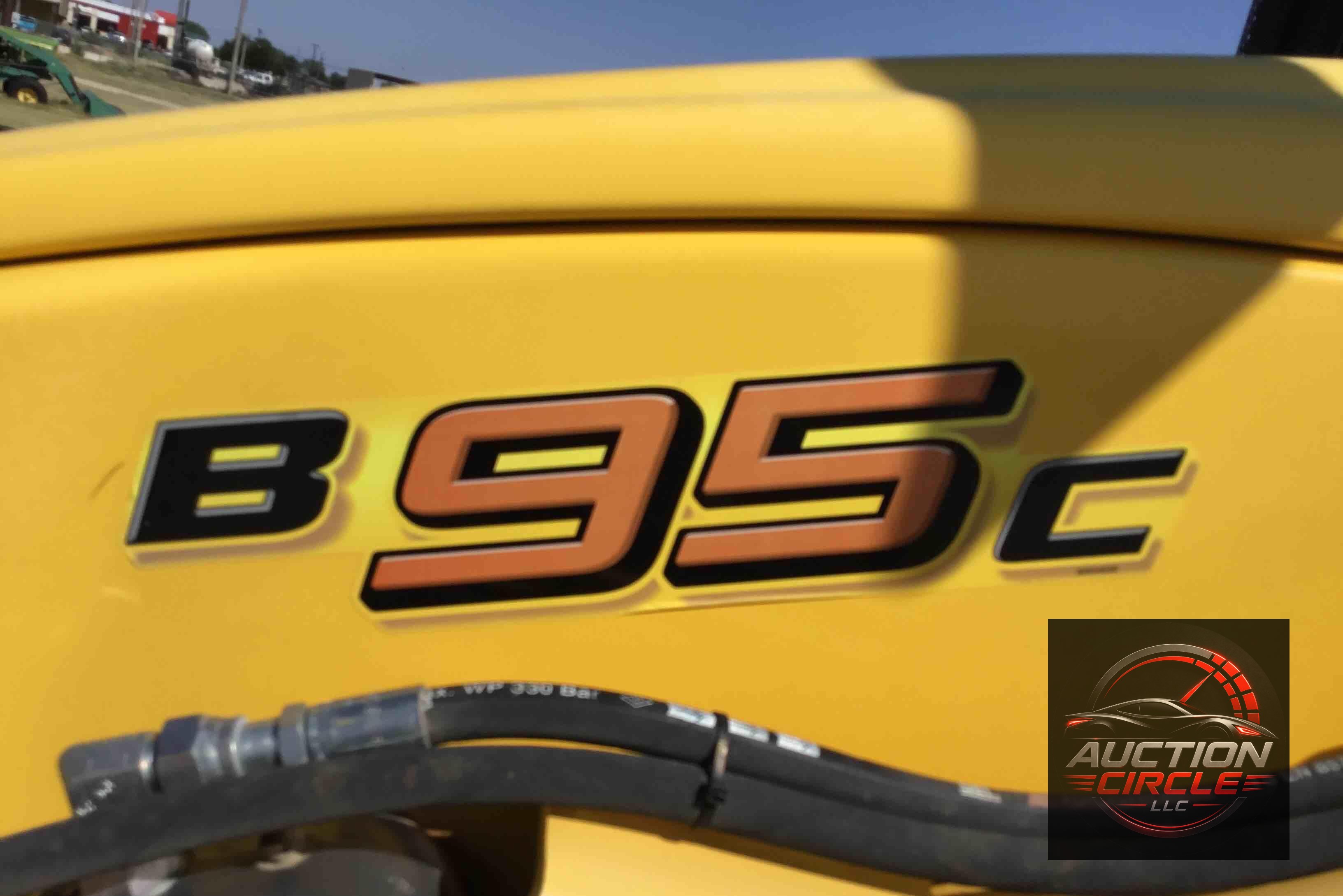 2020 New Holland B95C