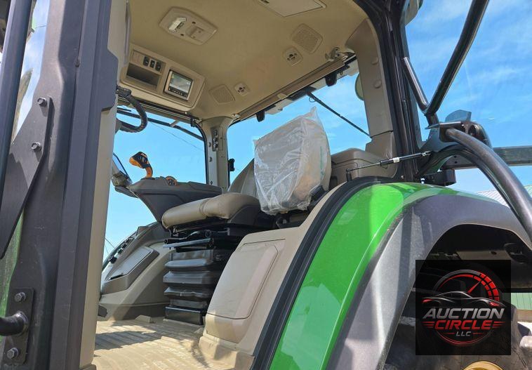 2021 John Deere 8R340