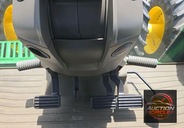 2021 John Deere 8R340