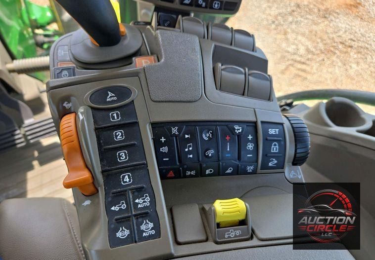 2021 John Deere 8R340