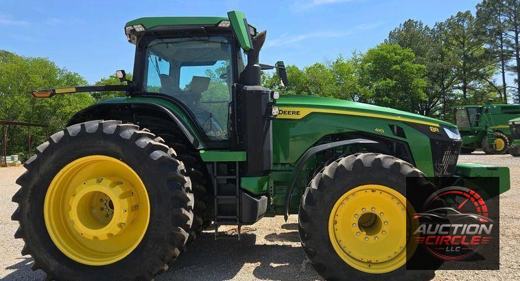 2022 John Deere 8R410 MFWD