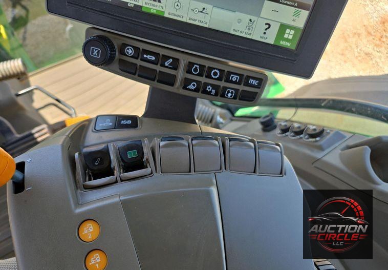 2022 John Deere 8R410 MFWD