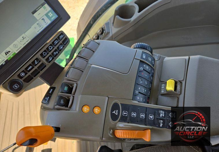2022 John Deere 8R410 MFWD