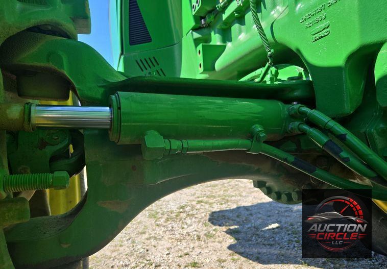 2012 John Deere 8285R MFWD tractor
