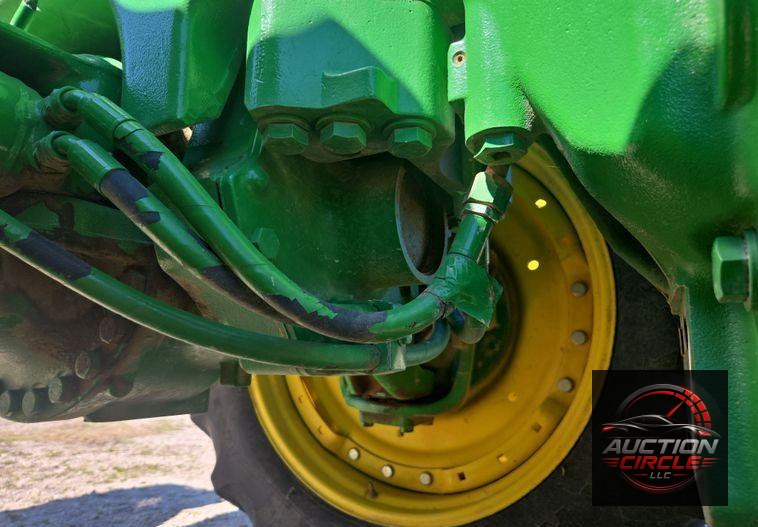 2012 John Deere 8285R MFWD tractor