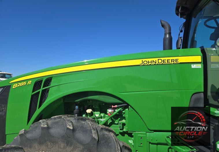 2012 John Deere 8285R MFWD tractor