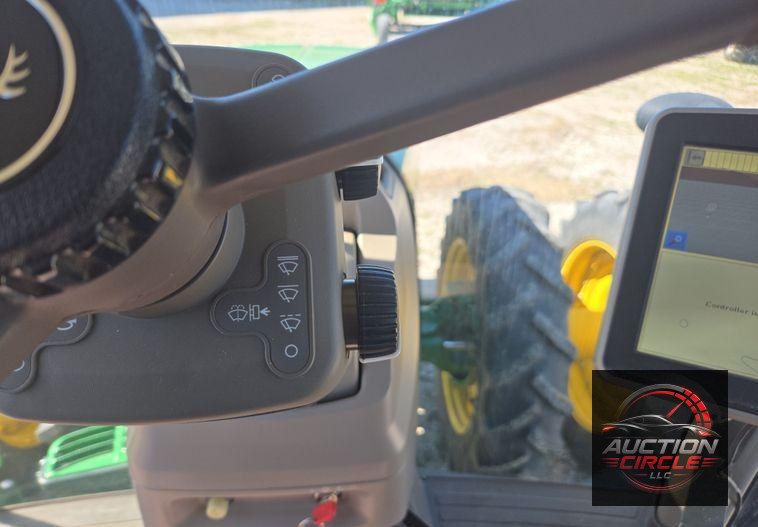 2012 John Deere 8285R MFWD tractor