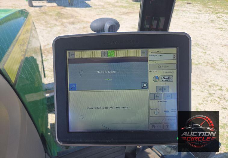 2012 John Deere 8285R MFWD tractor