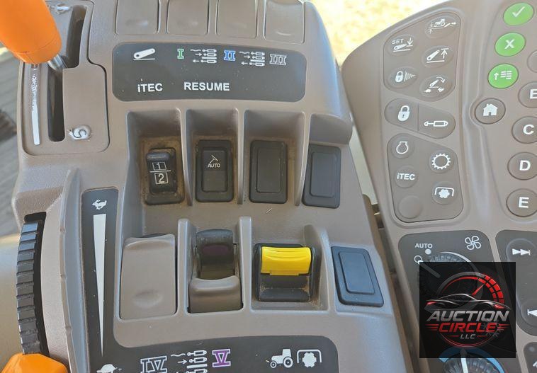 2012 John Deere 8285R MFWD tractor