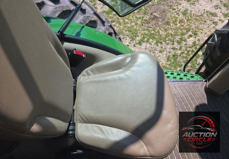 2012 John Deere 8285R MFWD tractor
