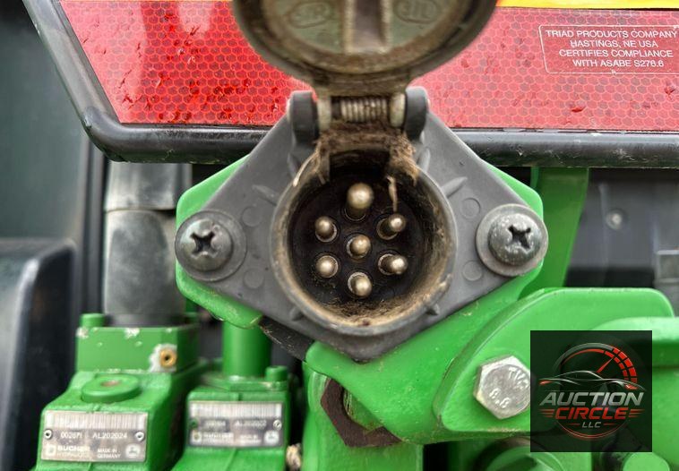 2010 John Deere 7330 MFWD tractor