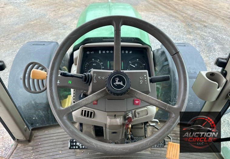 2010 John Deere 7330 MFWD tractor
